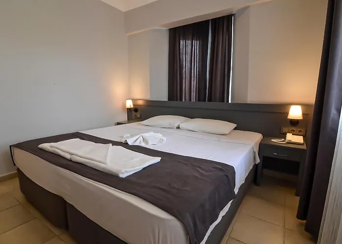 Berry Bella マルマリス