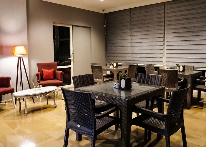 Berry Bella マルマリス